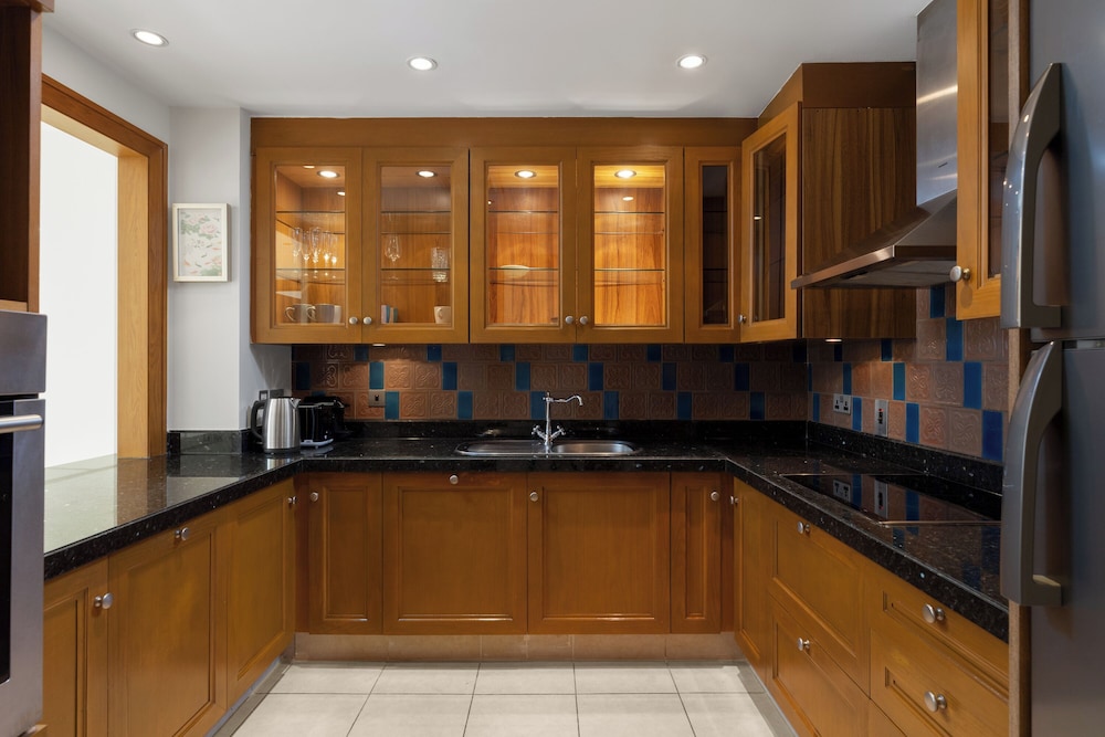 Maison Privee - Stylish & Spacious Apartment in Downtown Dubai