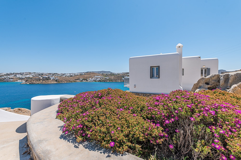Carpe Diem Villas Mykonos - Heated Pool