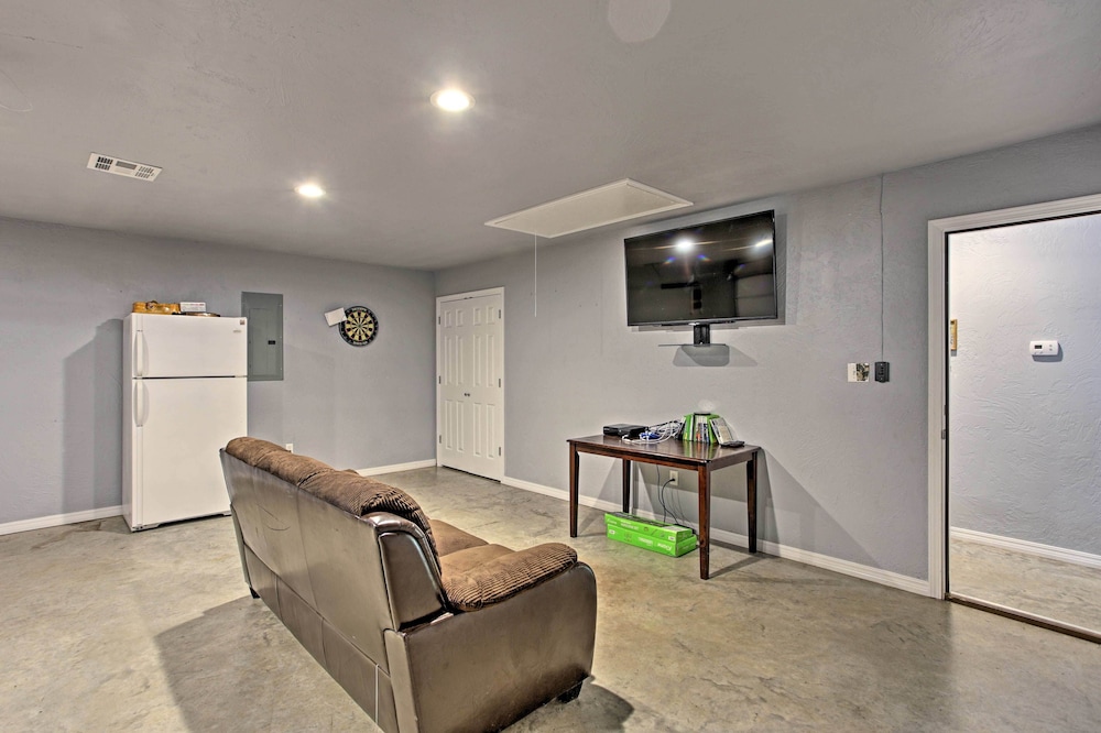 Walk to Lake Texoma! Modern Retreat w/ Game Room