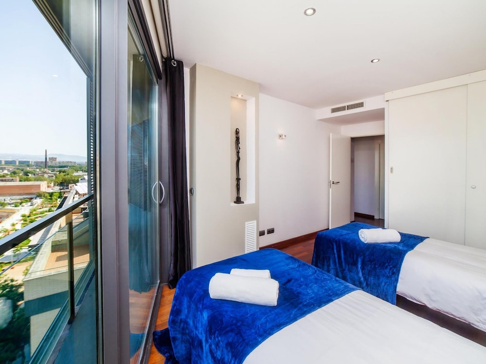 Victoria Diagonal Mar 1 Design Duplex Penthouse
