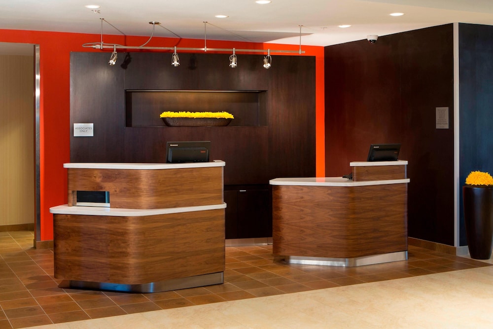 Courtyard by Marriott Dallas Midlothian-Midlothian Conf Ctr - Property Image 11