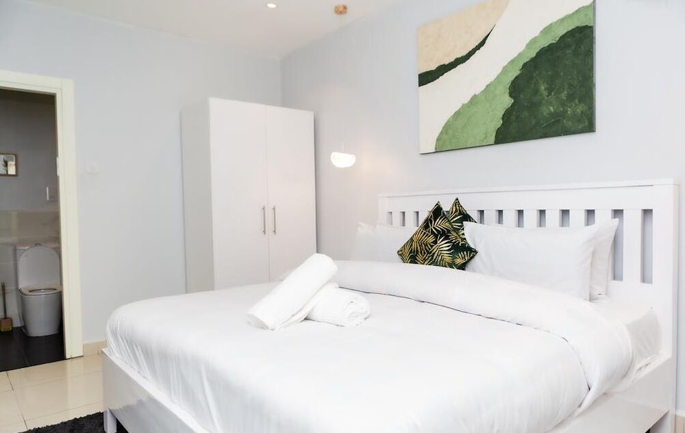 Ebs Legend Premium Suite