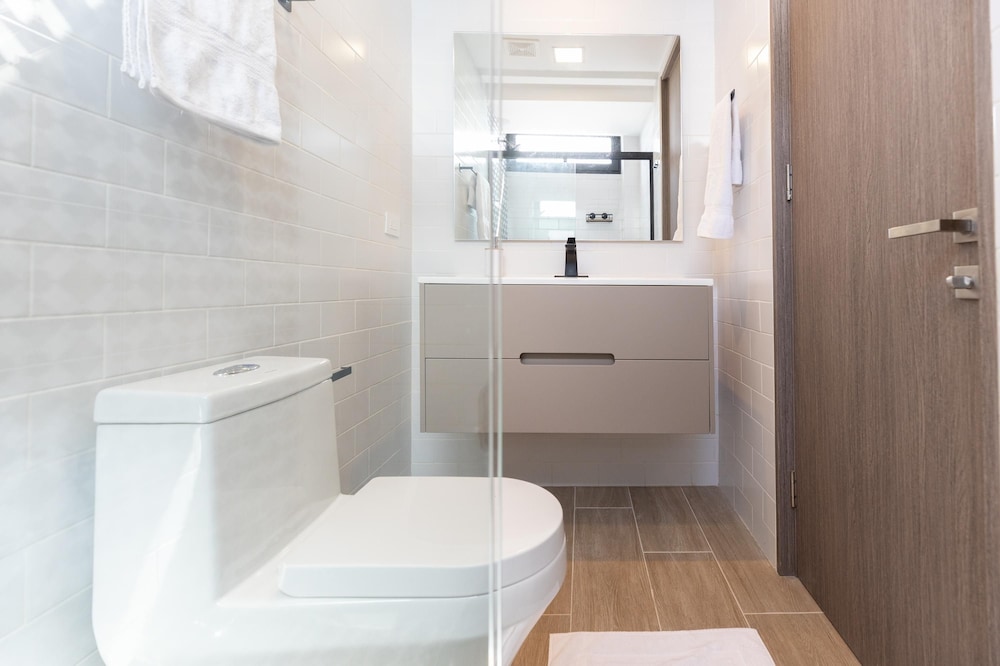 The Travelers Condo by Acomodo