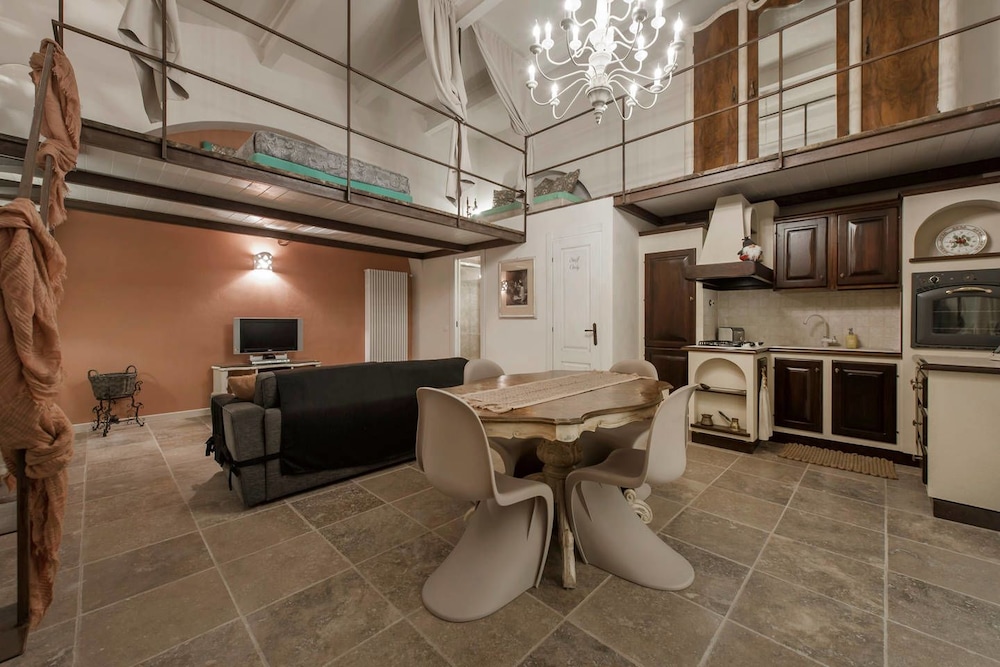 Poliziano Colosseum Apartment