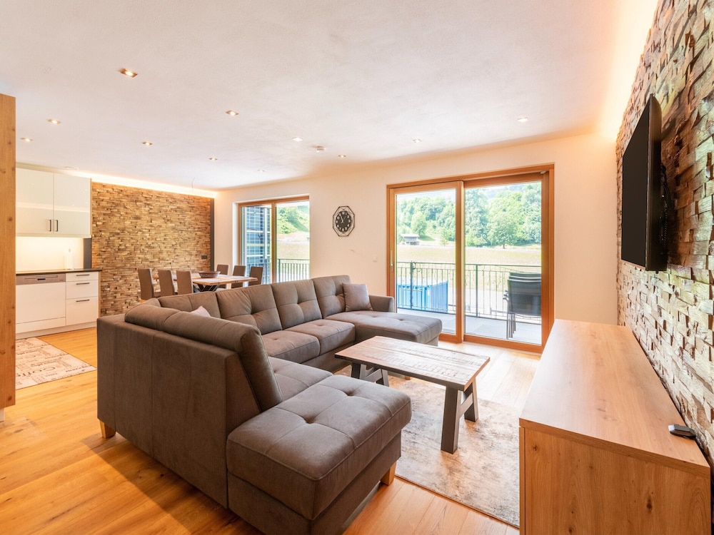 Spacious Holiday Apartment Near Kitzbuhel