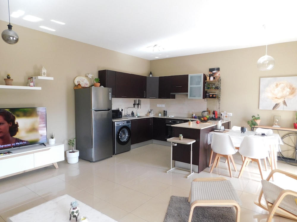 Paramount Gardens Resorts C202