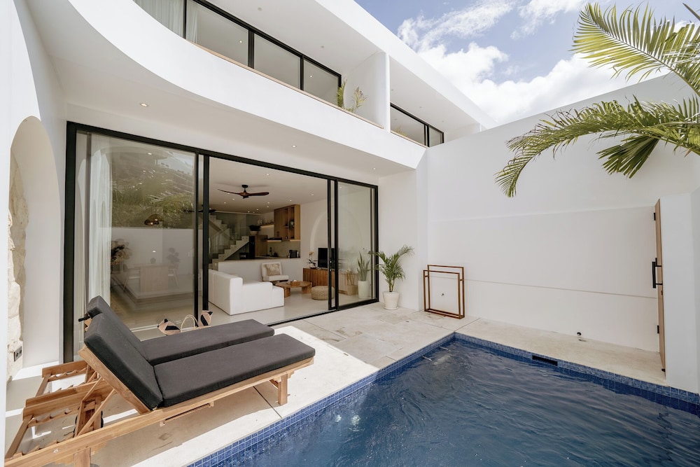 Elements A6 Villa Bingin