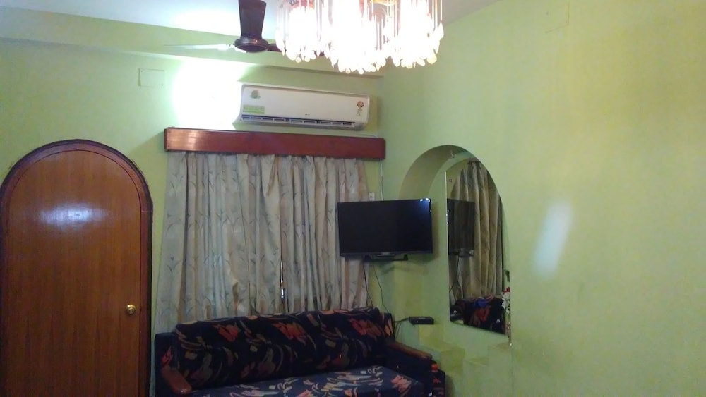 Royal Guest House