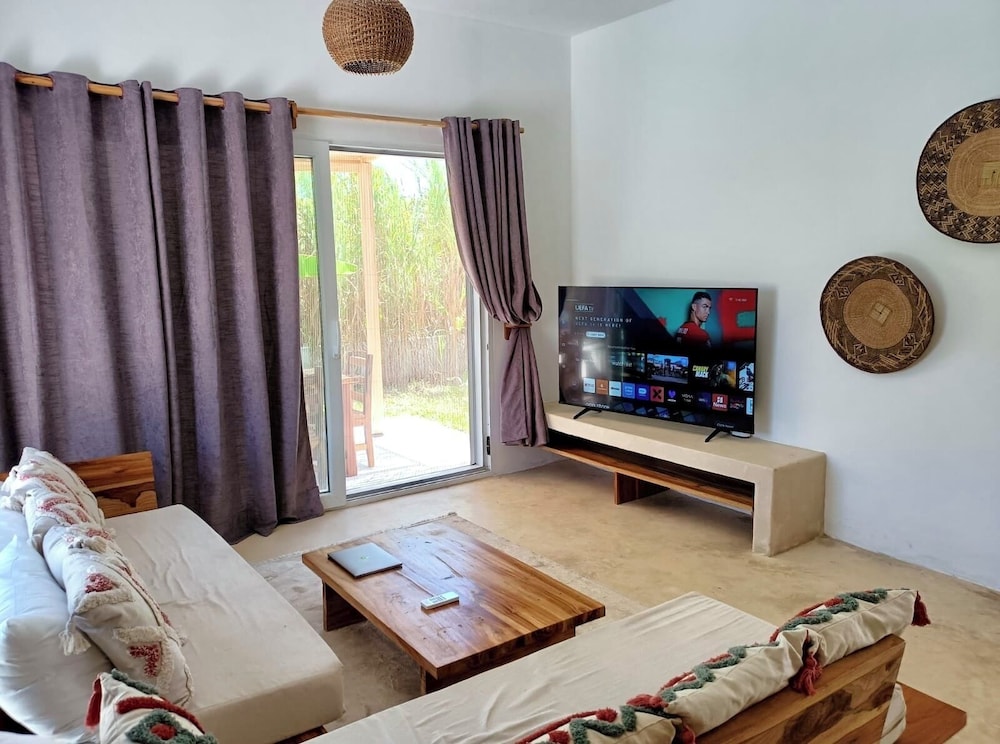 Luxury Lions Villas Zanzibar - with Private Cook&Infinity Pools