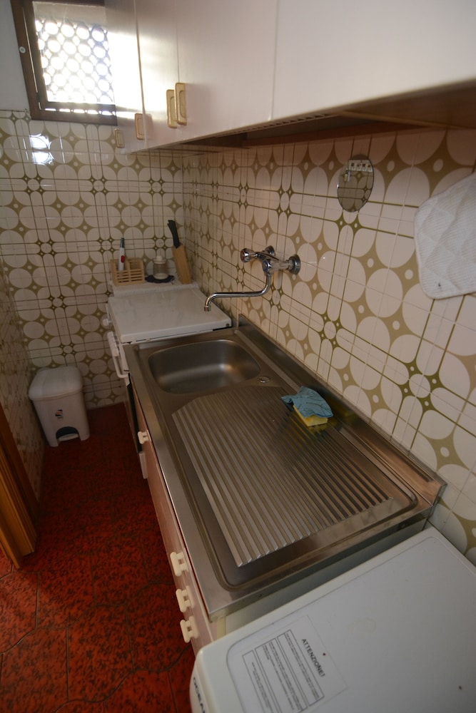 Casa Orata en Alghero — kitchen