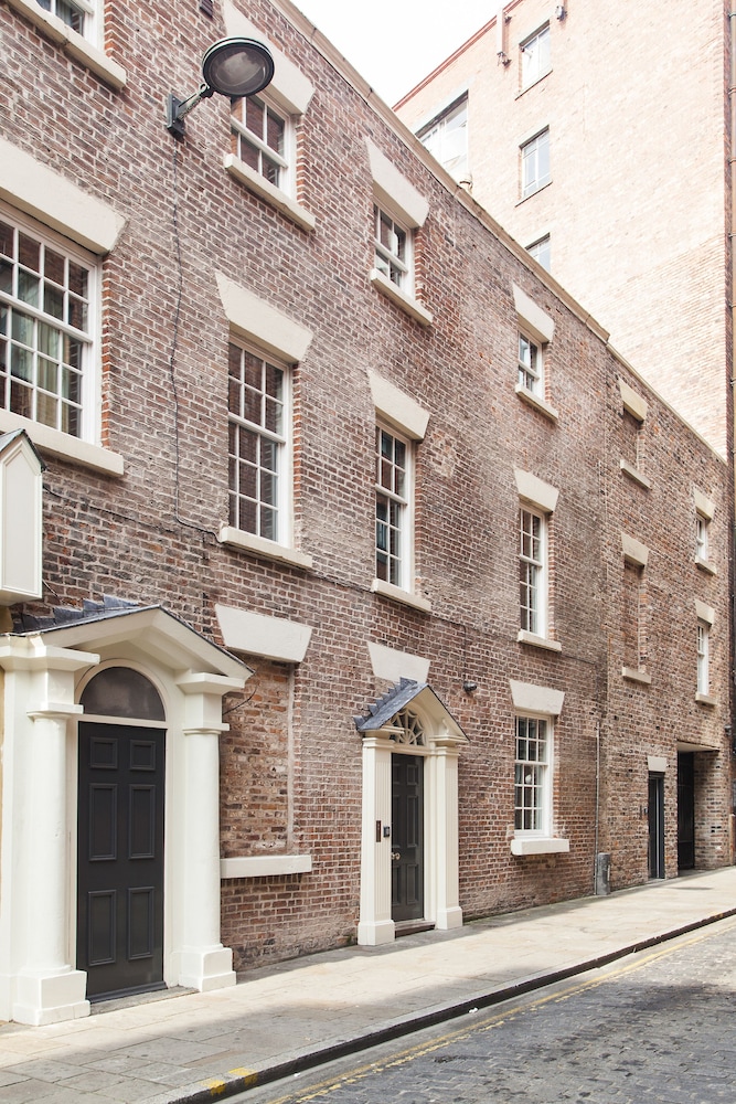 EPIC Aparthotel - Campbell Street