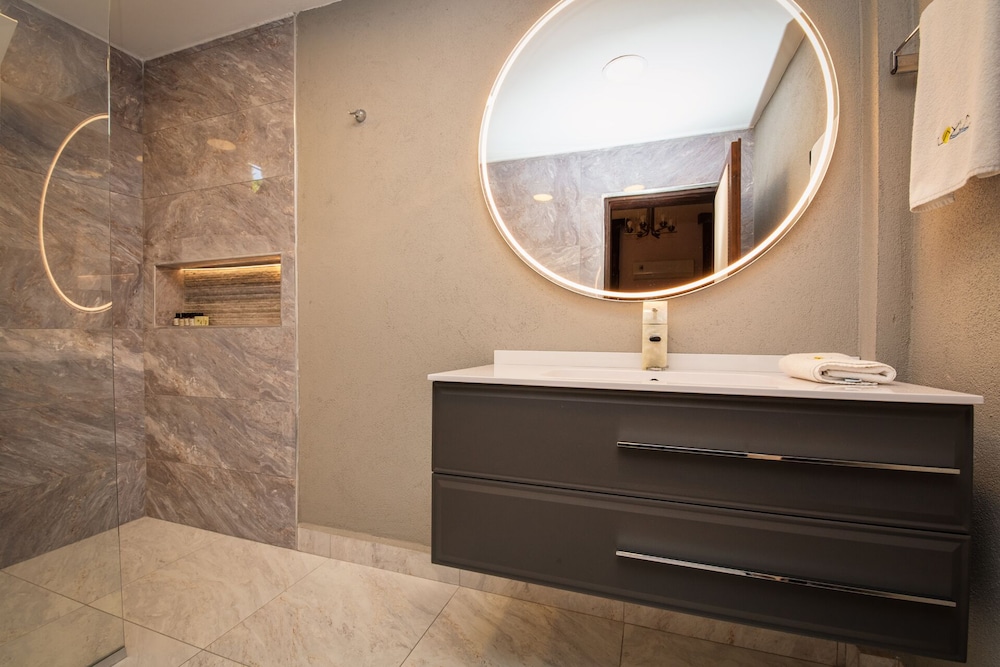 Layla Gocek - Yetişkinlere Özel - Image 74