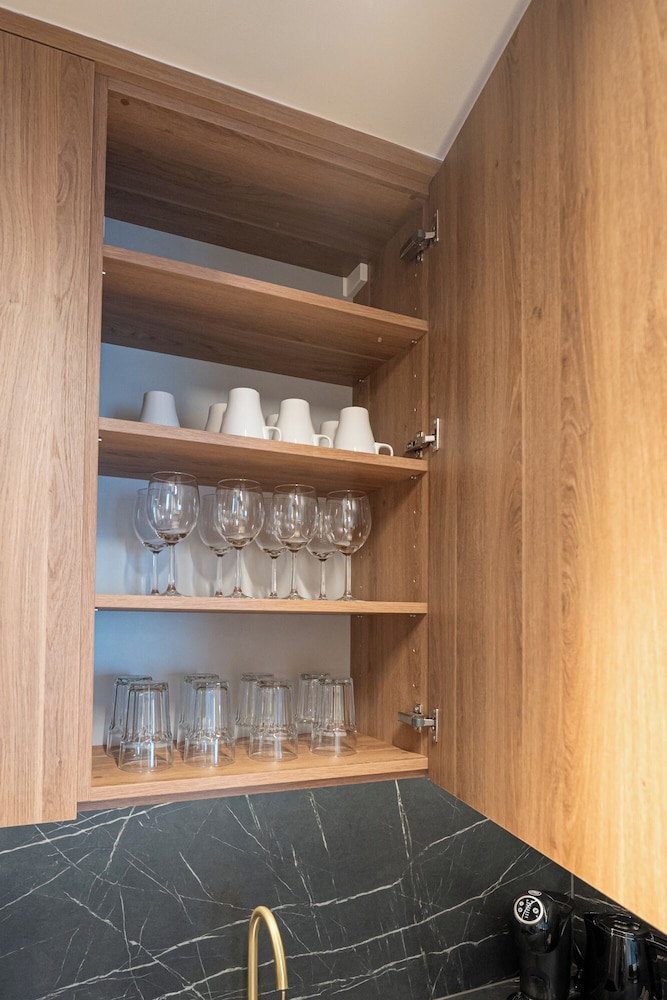Break penthouse -three bedroom apartment