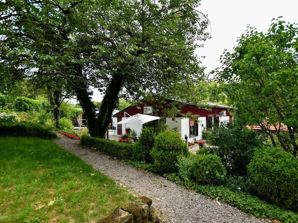 Photo 40