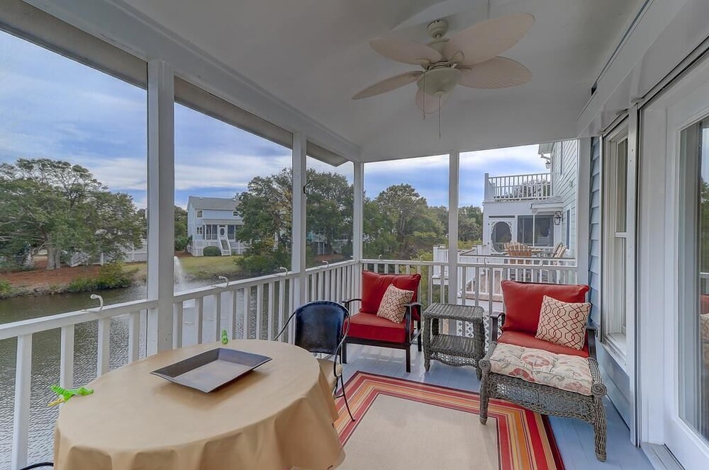 18 Pelican Bay view 5