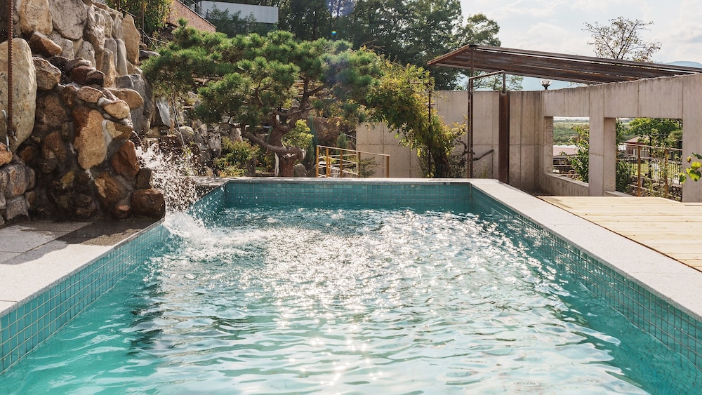 Gyeongsan Solstay
