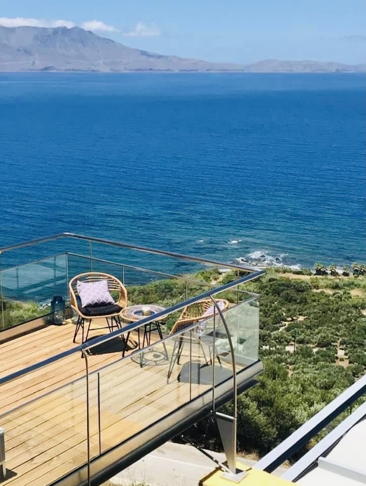 Villa Athina
