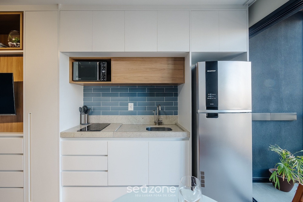 Stay With Style and Convenience in Salvador LIV