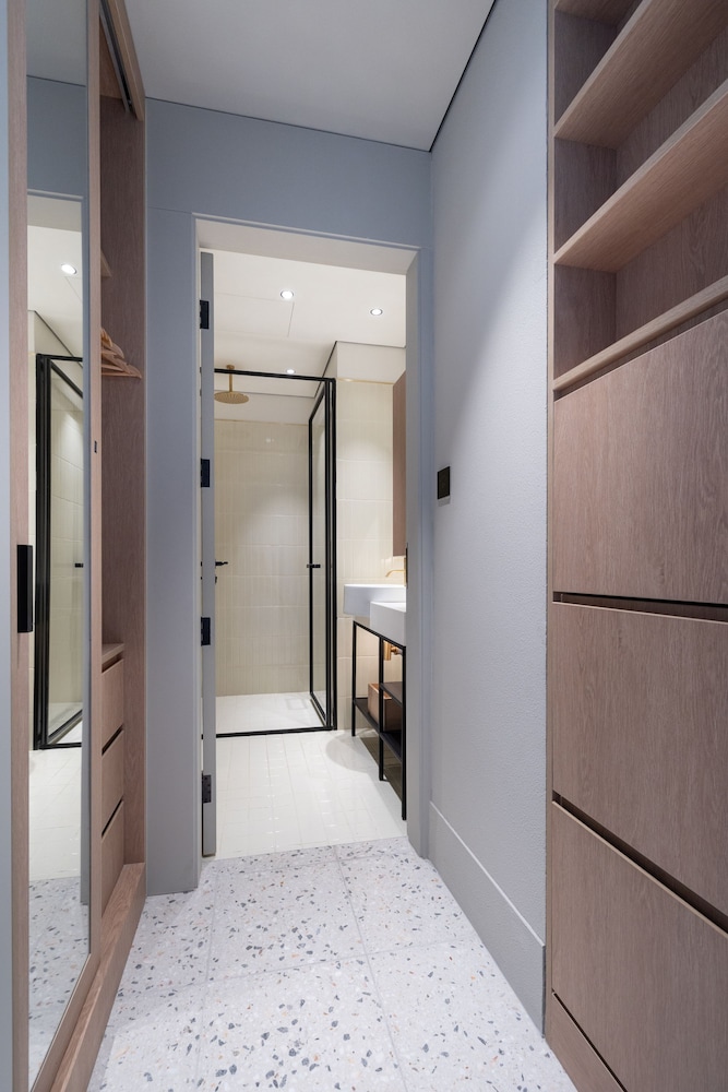 Modern Studio at Upside Living With Burj Views - Business Travelers