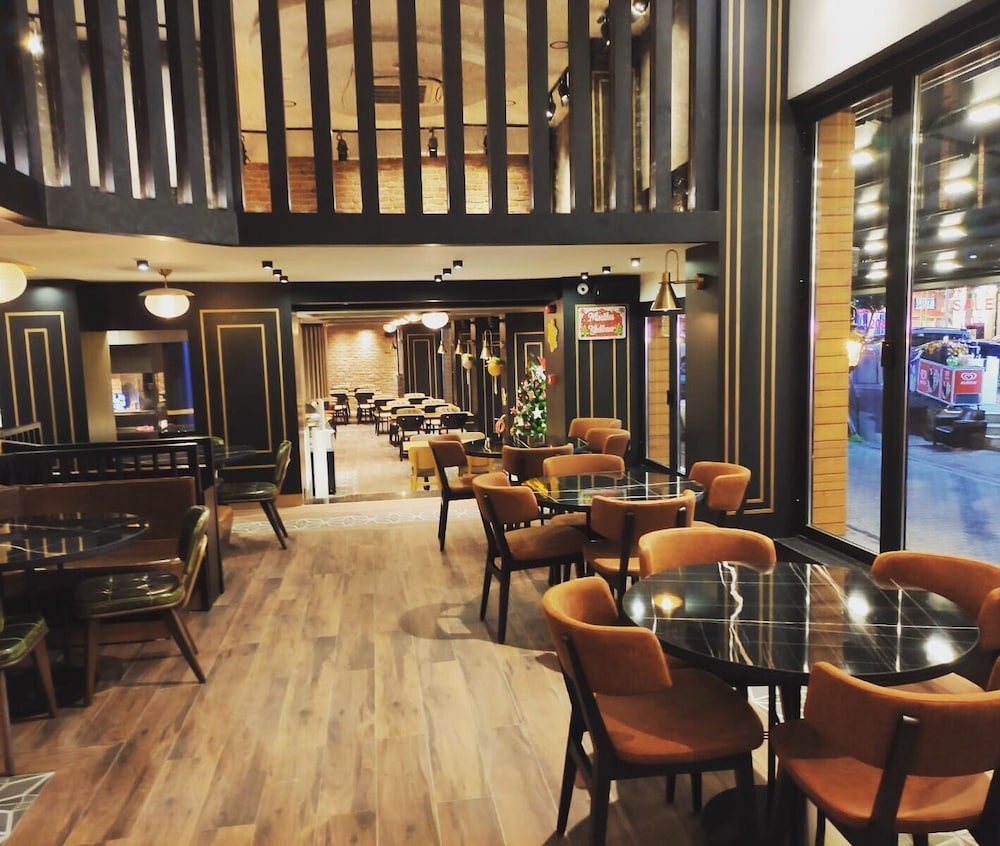 Delta Hotel Istanbul - Image 55