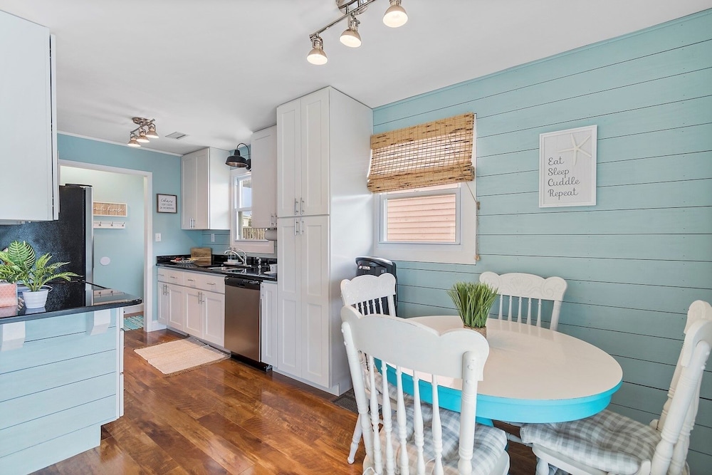 The Marlin House / 143 Marlin Drive 3 Bedroom Home