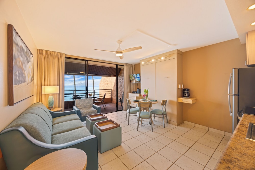 Kuleana Club - 619