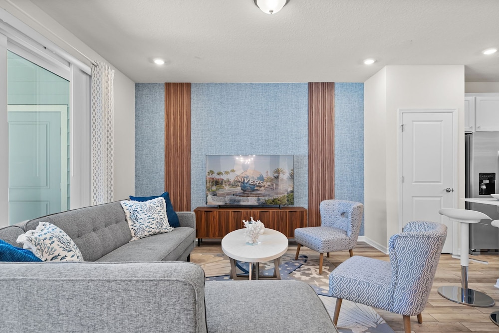 Cozy 5BR Home With Pool Fun Themed Rooms