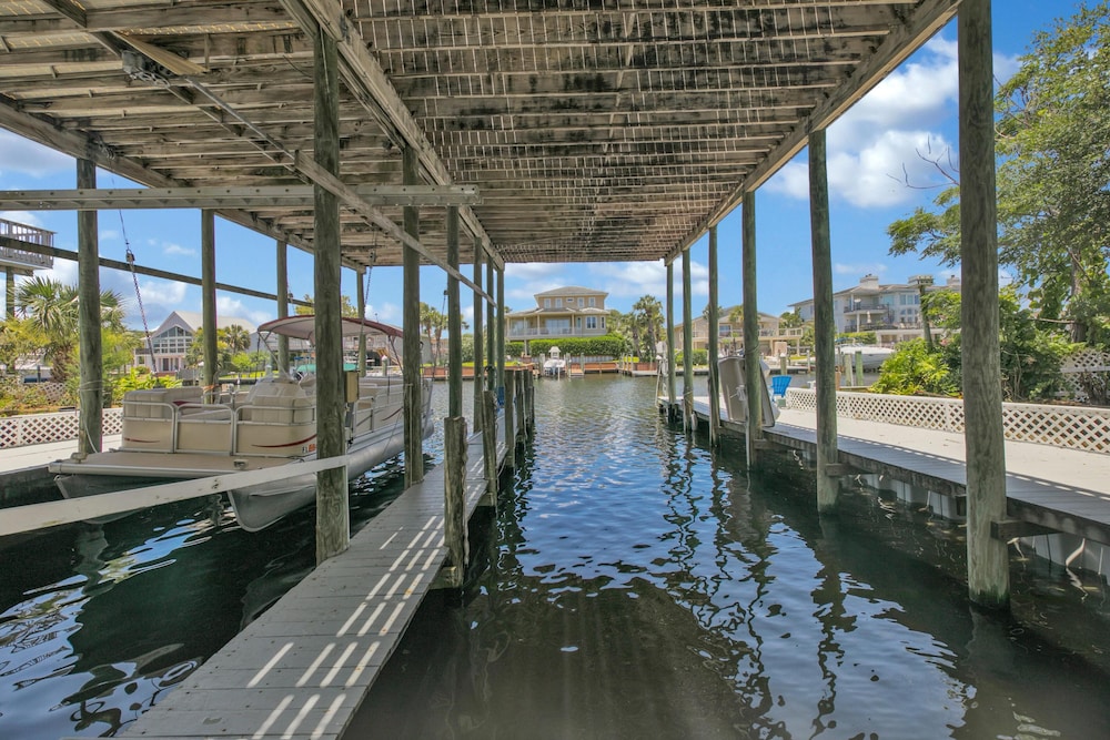 Destin-a-tion on the Water view 4
