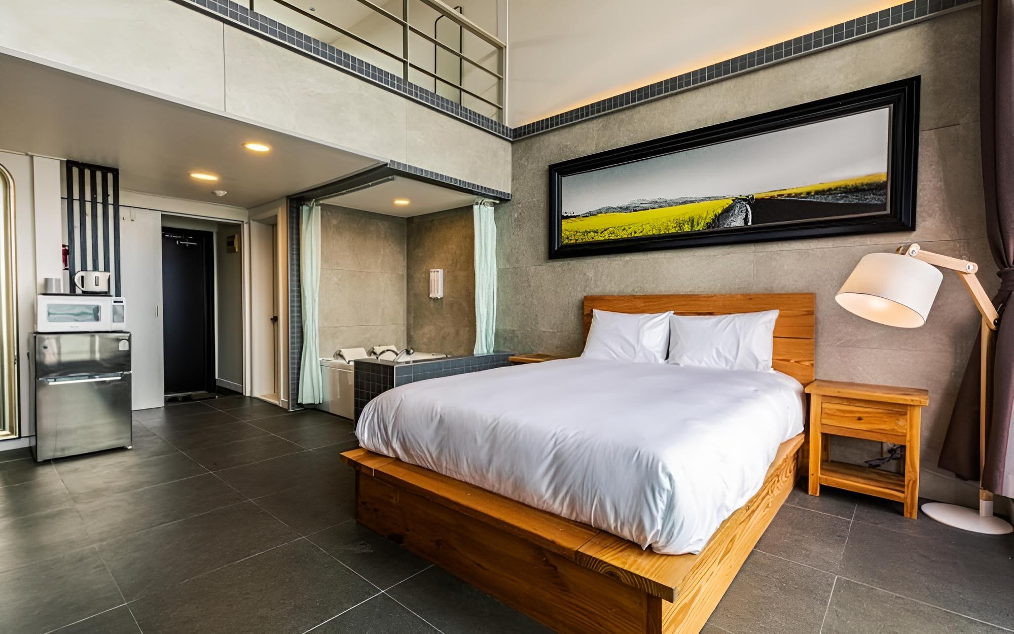 Jeju Rumine Pension