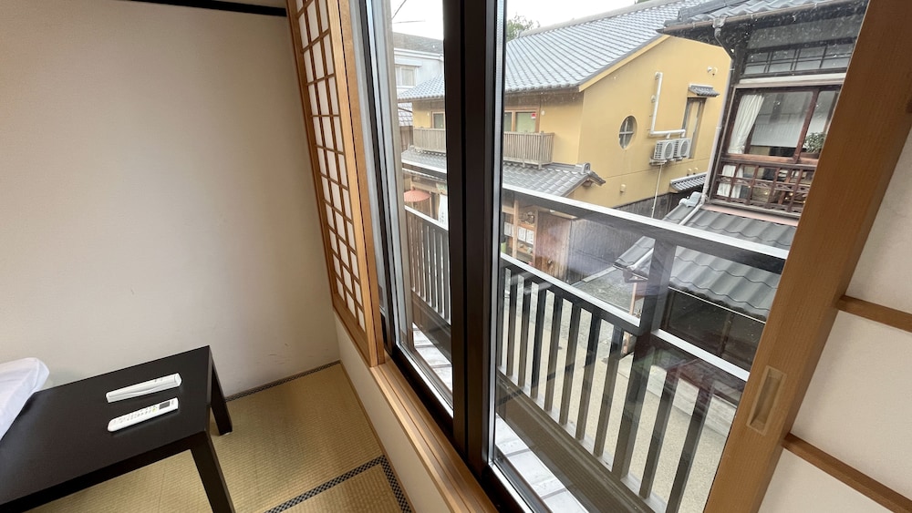 Arimakoyado HATAYA