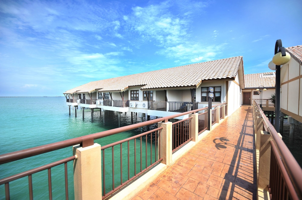 Lexis Port Dickson photo 6