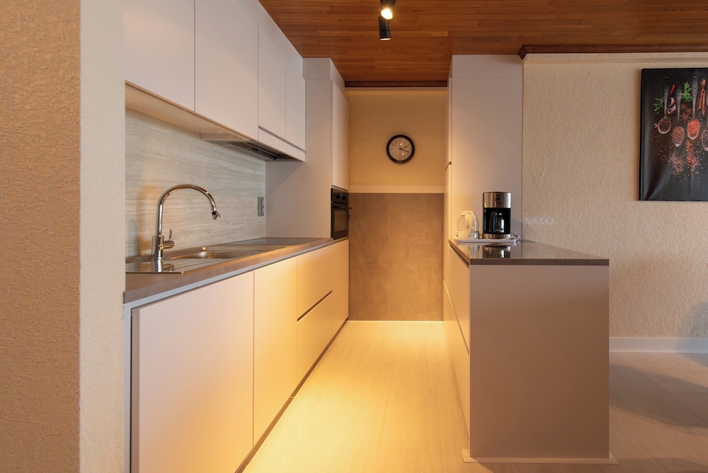 Apartment in Middelkerke With Beach Views