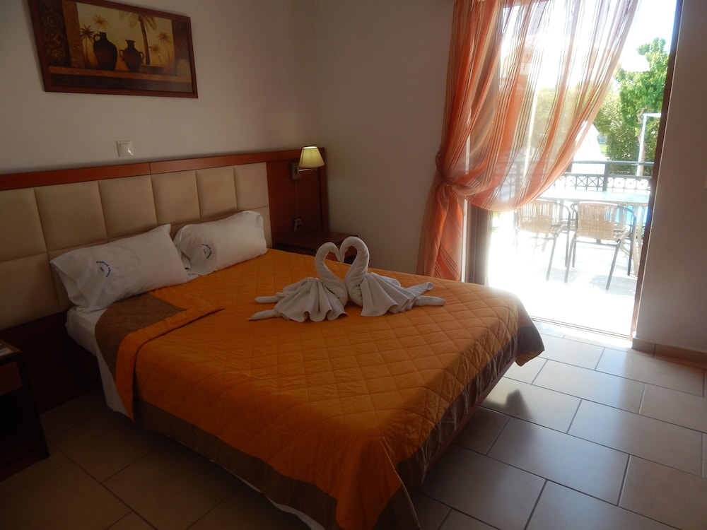 Kaloni village apartments