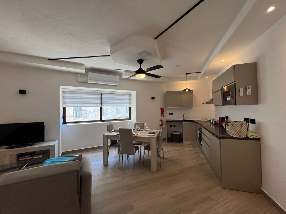 Portobello Central Suite