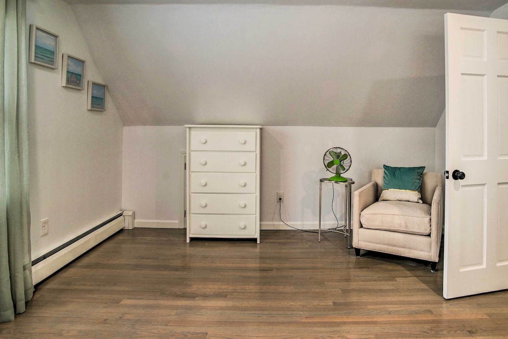 Cozy Edgartown Vacation Rental Near Beach!
