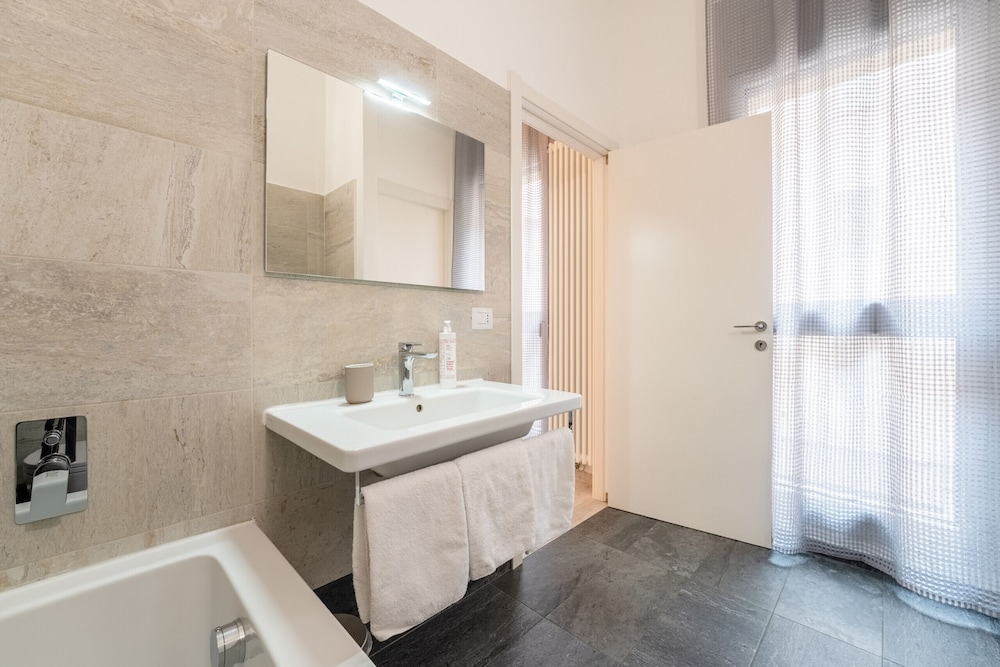 Mugiasca Modern Apartment by Wonderful Italy