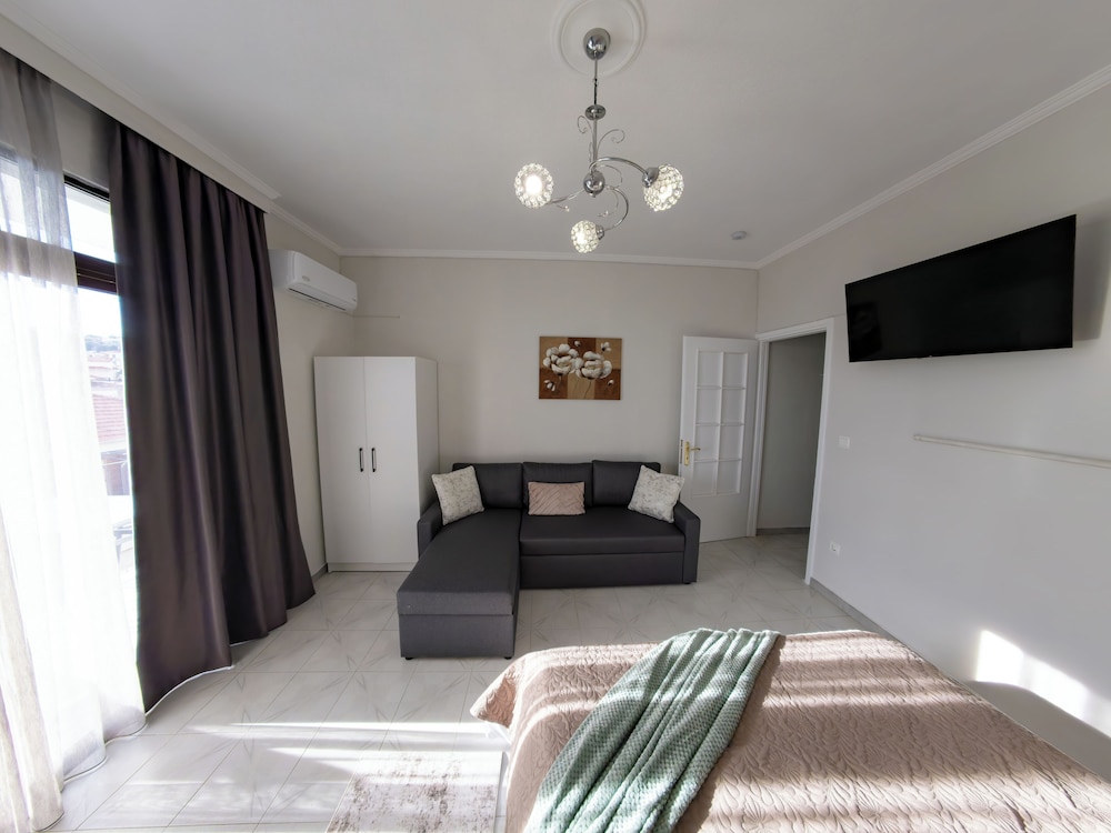 Del Sol 6 Meteora Luxurious Suites