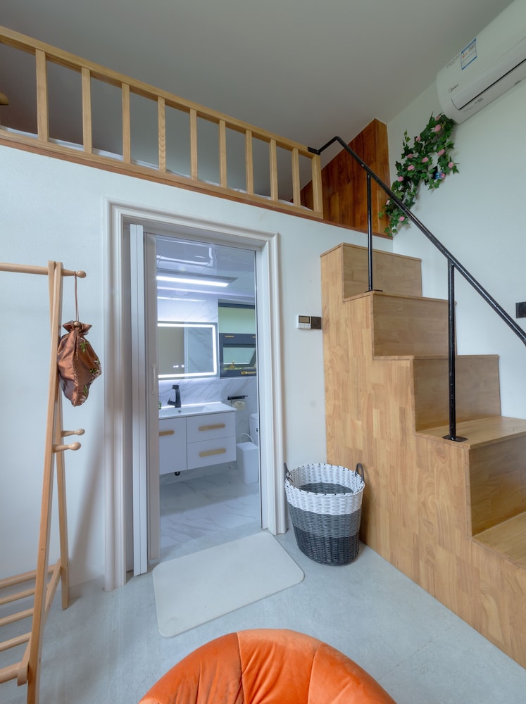 Country Road Villa
