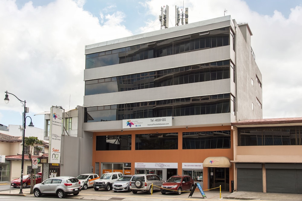 Hotel del Paseo - Hostel