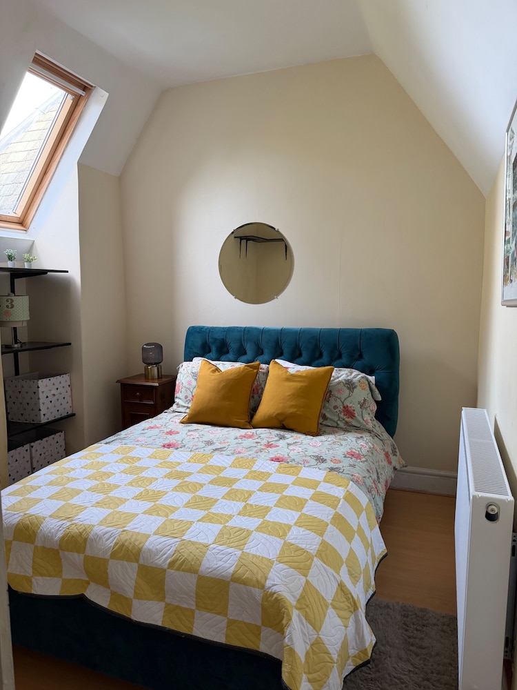 Grange Cottage Retreat in Bolton