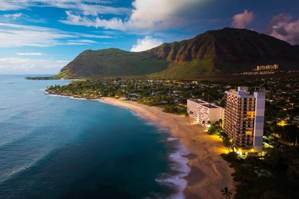 @ Marbella Lane - Mesmerizing Ocean + MT Views