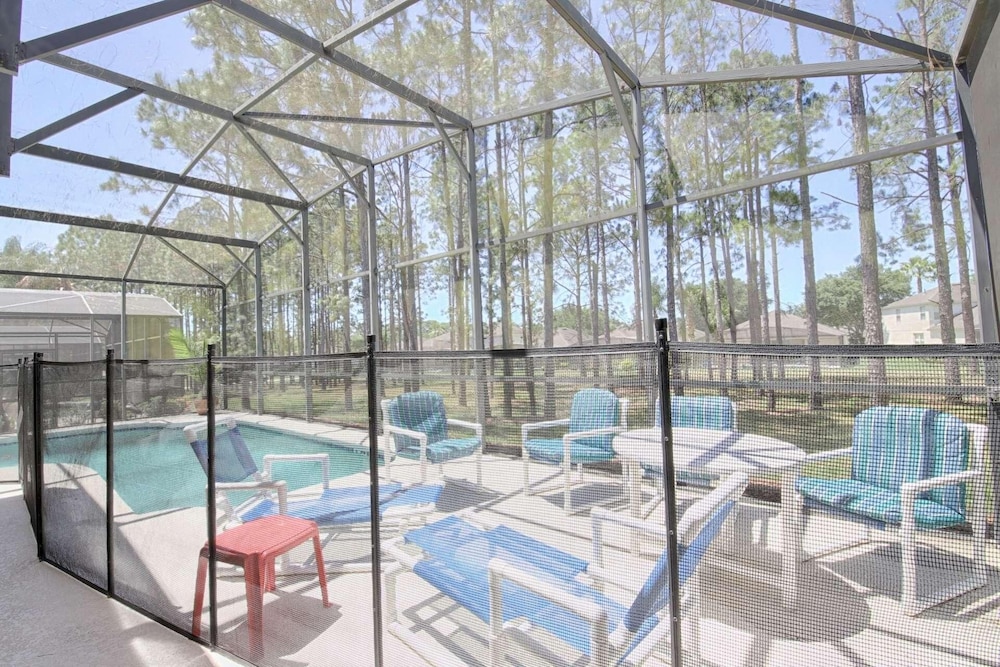 428 Calabay Parc - Image 2