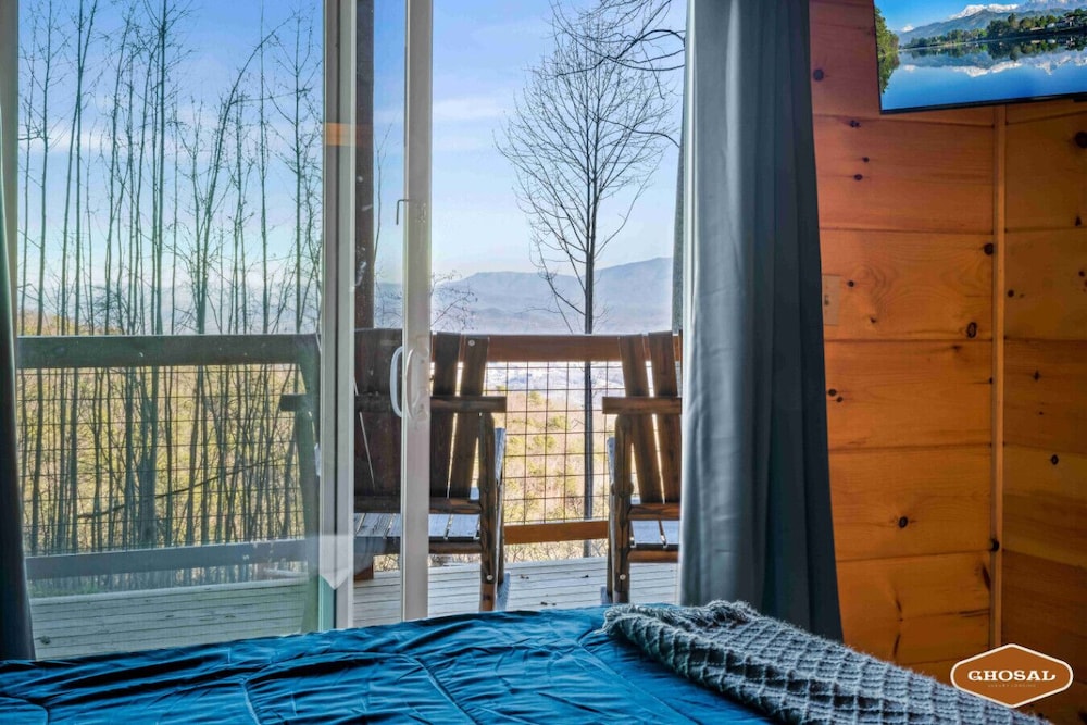 Twin Summit Resort