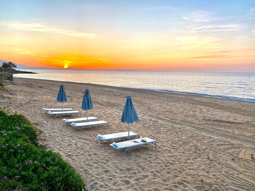 Golden Sand Beach Villa Villa
