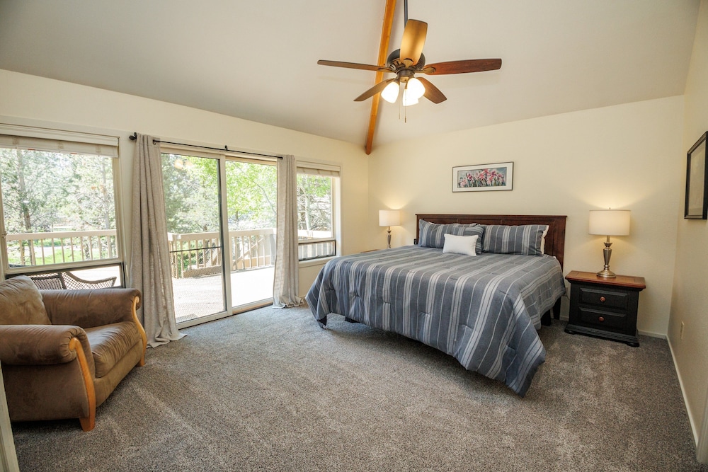 Tan Oak 15 4 Bedroom Home
