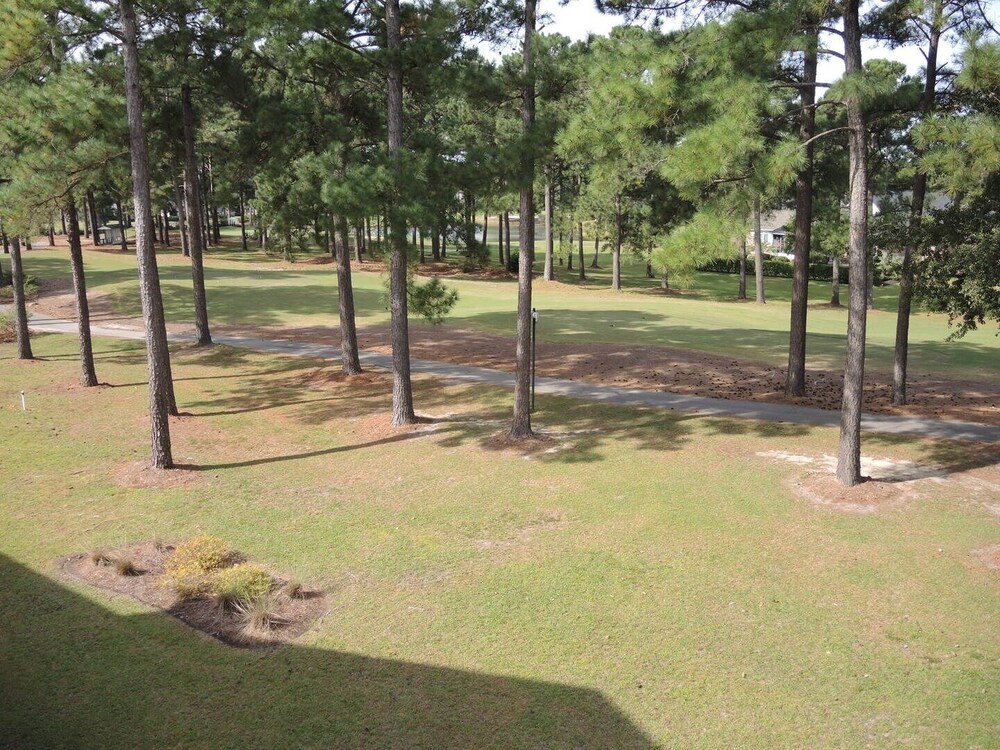 Brunswick Plantation Villa 2909 with Golf Course View and Calabash Style Seafood Nearby by RedAwning view 4