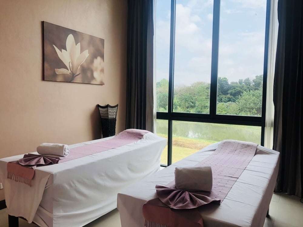 Zensala Riverpark Resort - Image 1