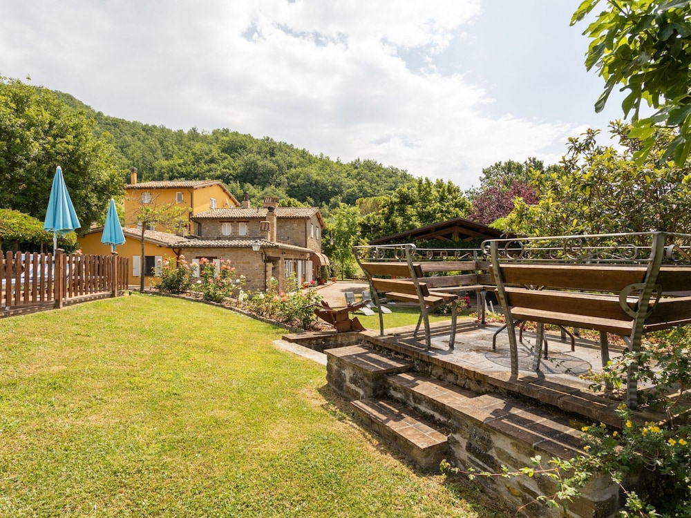 Holiday Home in Assisi With Pool & Nature view 5