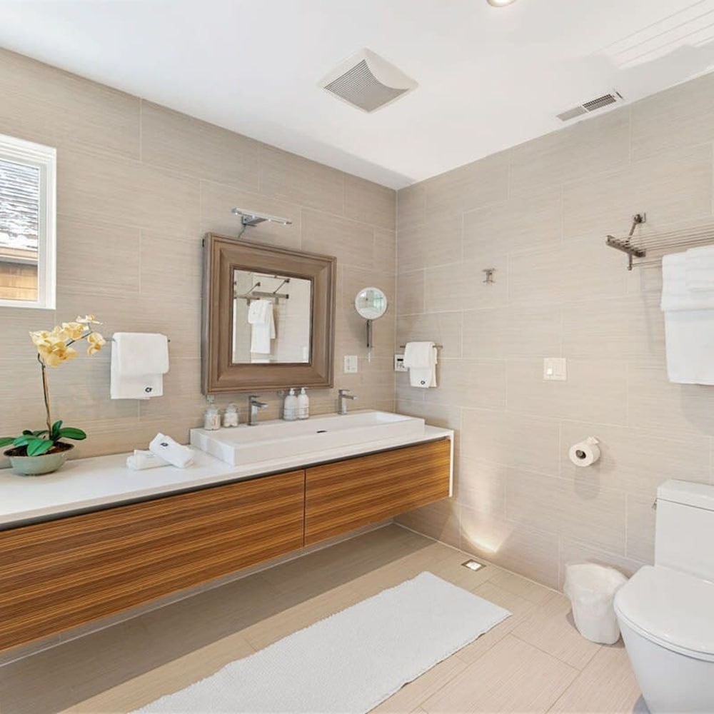5BR 5BA Architectural Estate-theatre Gym Rooftop