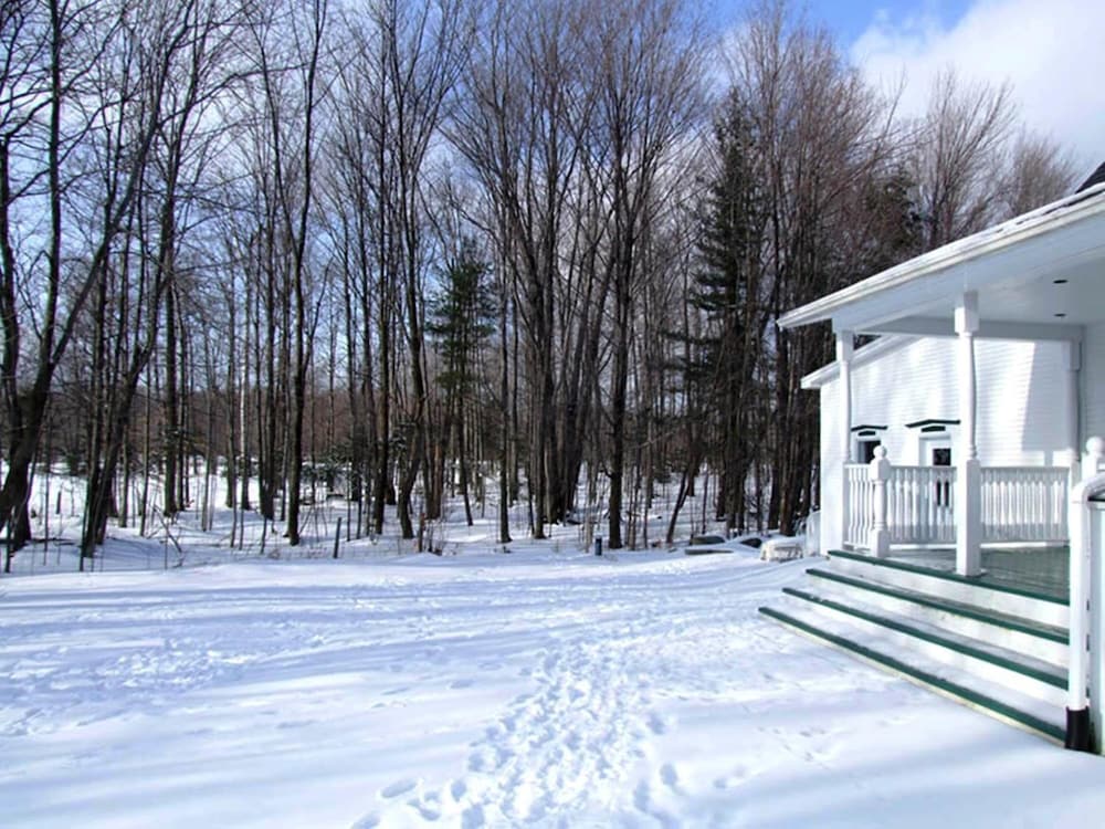 B&B Hillhouse
